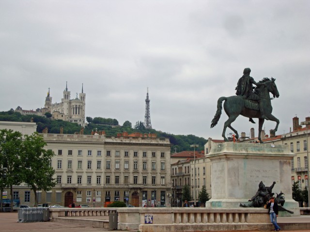lyon-16