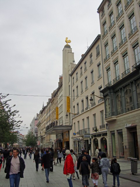 lyon-18