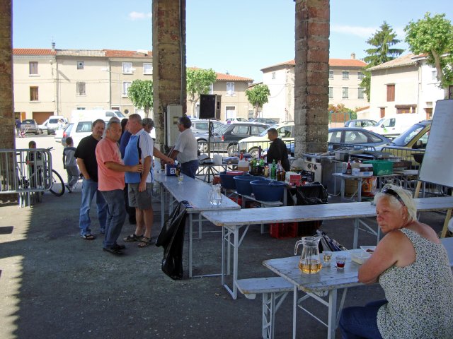 valence-06