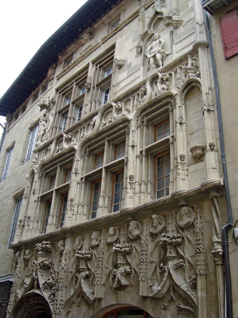 valence-15