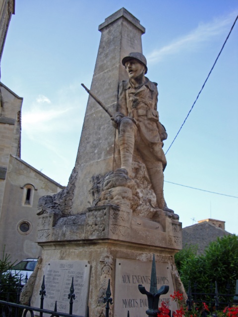 trebes-25