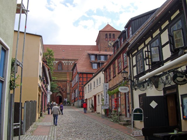 waren-09