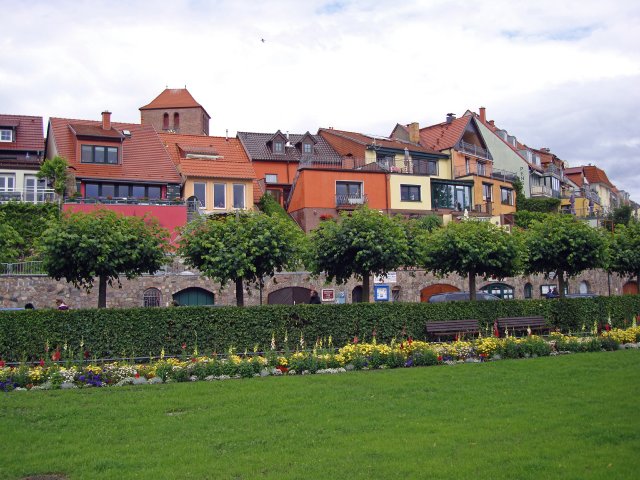 waren-12