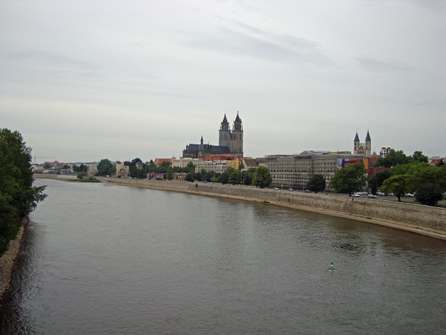 Magdeburg-32